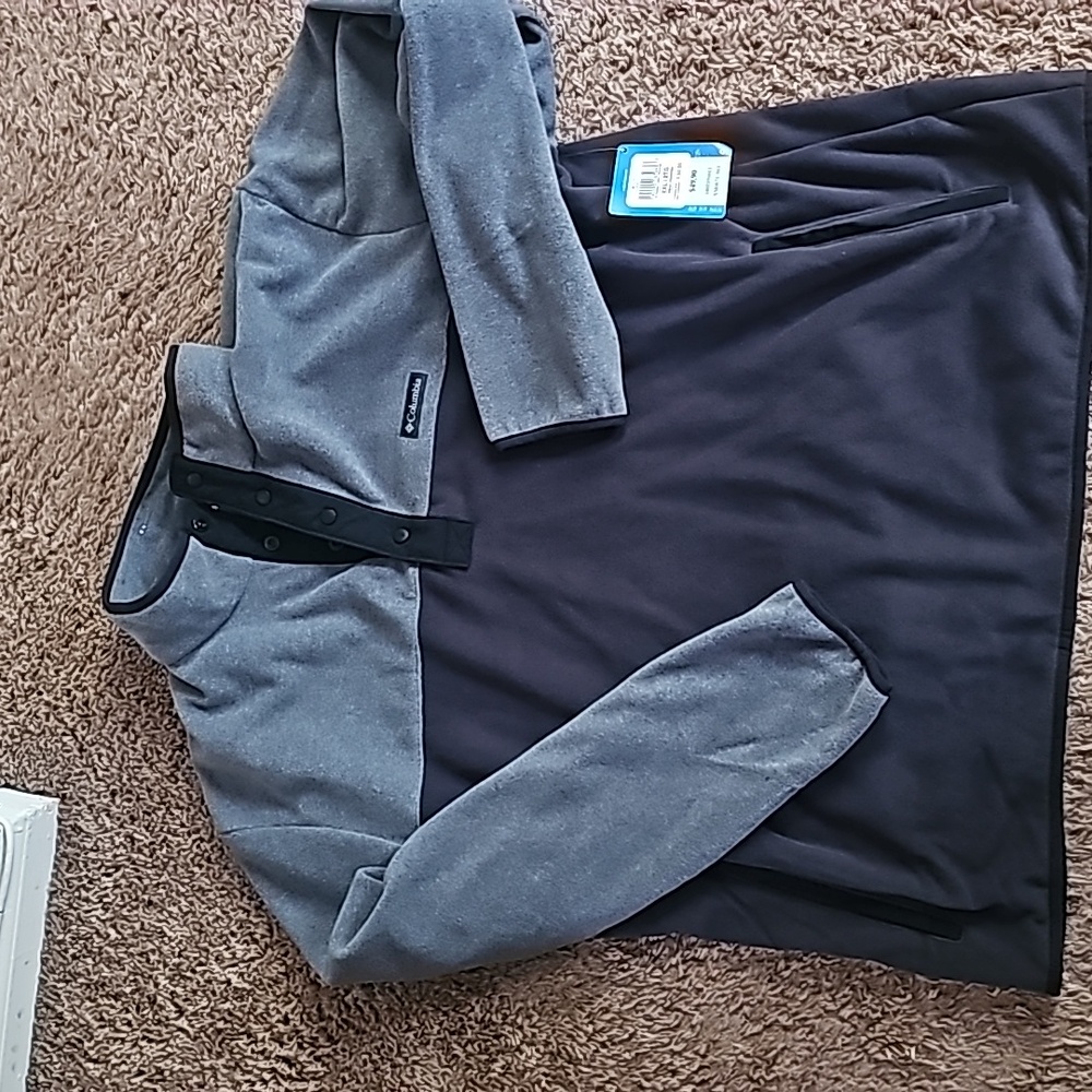 Columbia pull over fleece